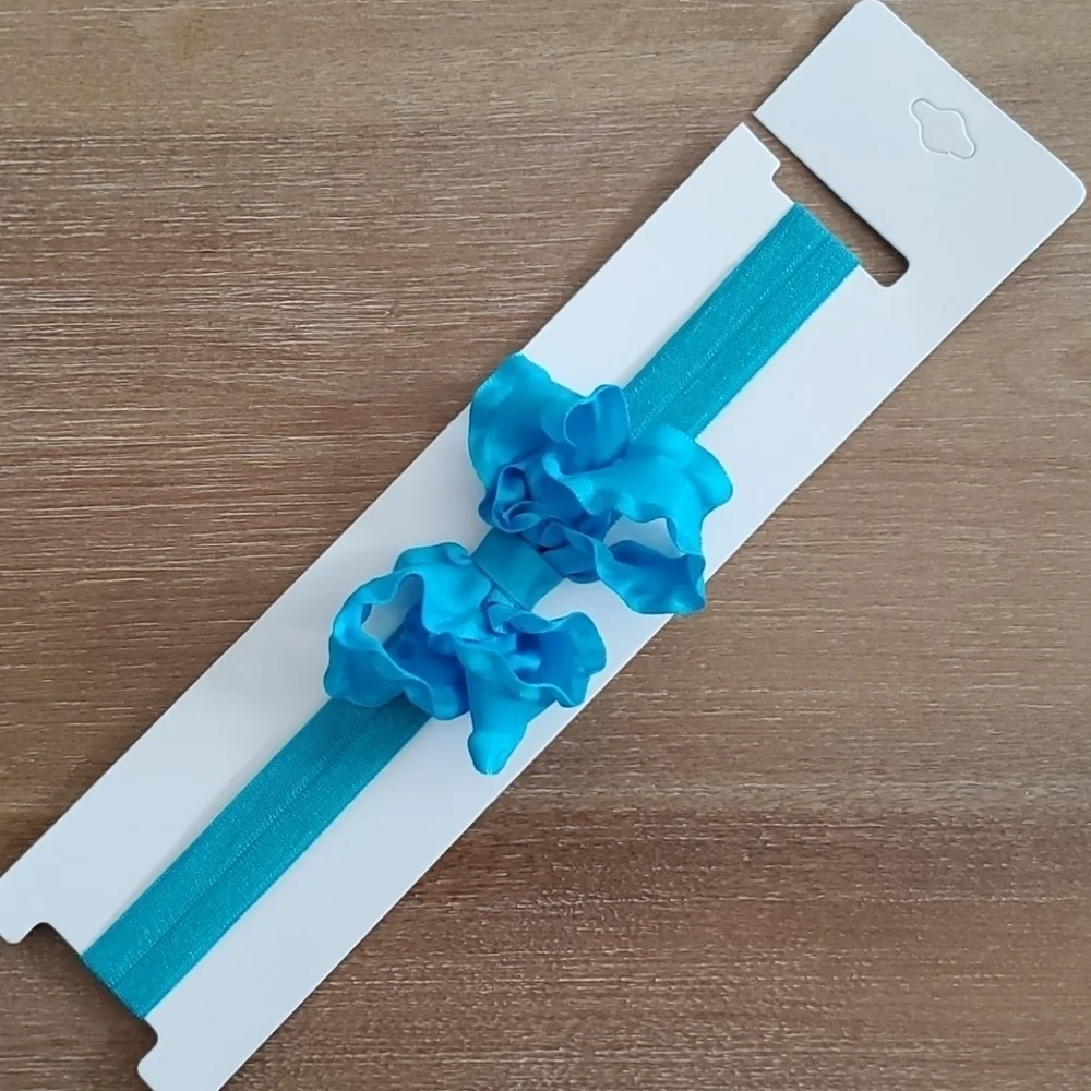 NWT Ruffle Bow Headband